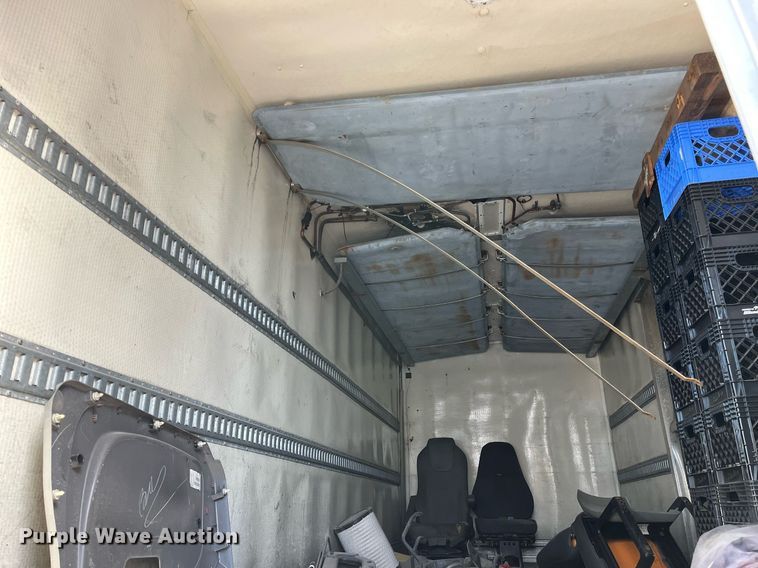 image for item DH8598 2011 International DuraStar 4300  refrigerated truck