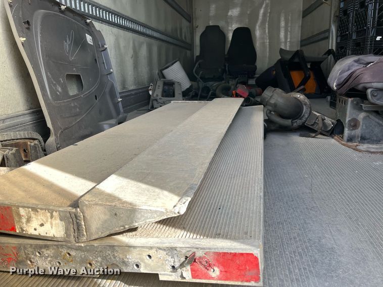 image for item DH8598 2011 International DuraStar 4300  refrigerated truck