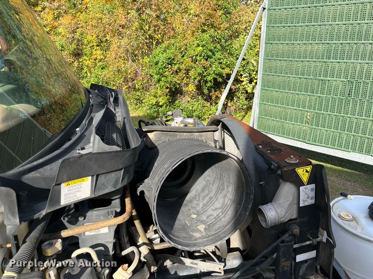 image for item DH8598 2011 International DuraStar 4300  refrigerated truck