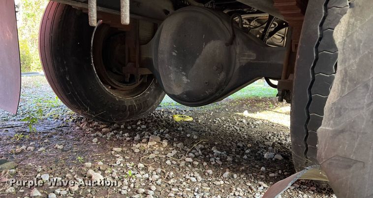 image for item DH8598 2011 International DuraStar 4300  refrigerated truck