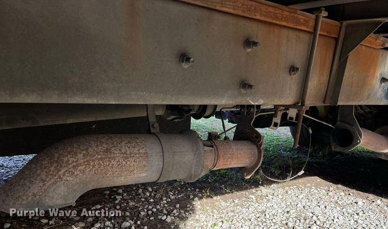 image for item DH8598 2011 International DuraStar 4300  refrigerated truck