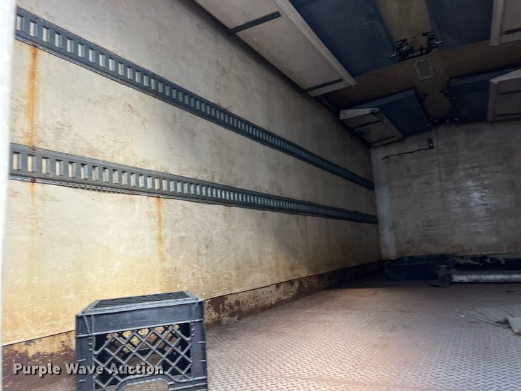 image for item DH8599 2004 Freightliner Business Class M2  refrigerated truck