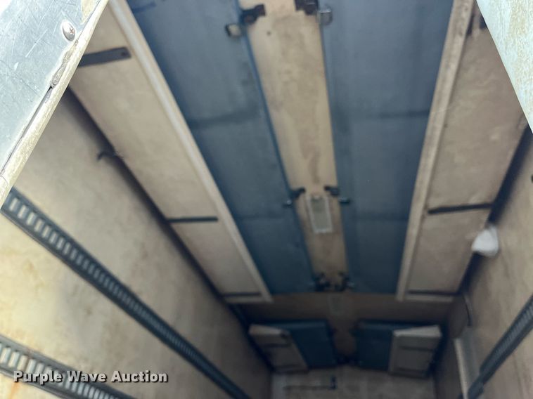 image for item DH8599 2004 Freightliner Business Class M2  refrigerated truck