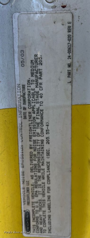 image for item DH8599 2004 Freightliner Business Class M2  refrigerated truck