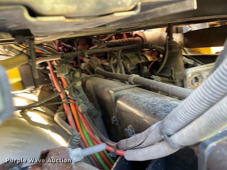 image for item DH8600 2009 International ProStar  semi truck