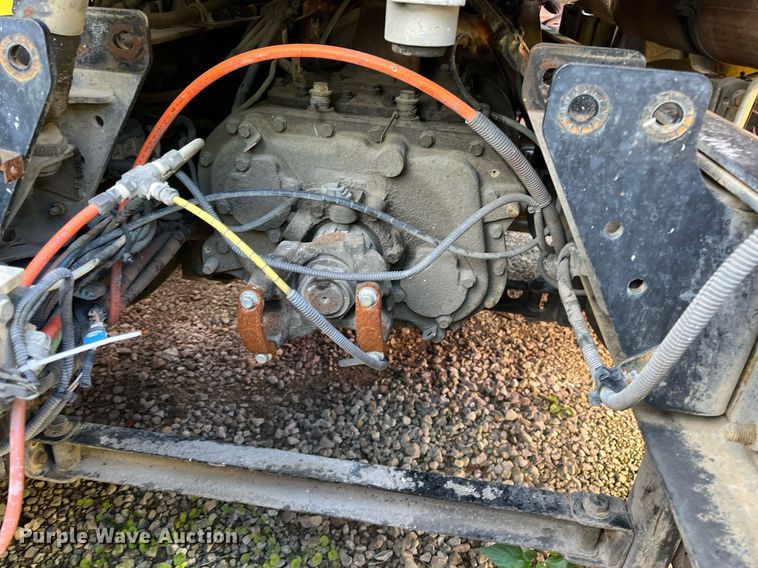 image for item DH8600 2009 International ProStar  semi truck