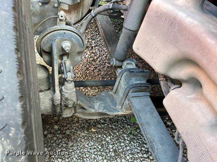 image for item DH8600 2009 International ProStar  semi truck