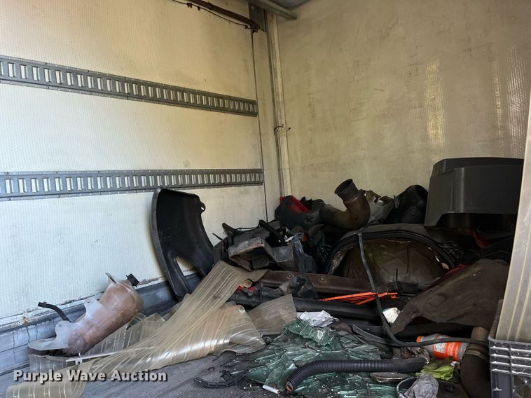 image for item DH8601 2011 International DuraStar 4300  refrigerated truck