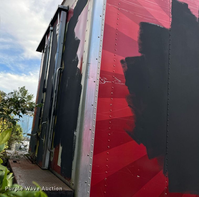 image for item DH8602 2011 International DuraStar 4300  refrigerated truck