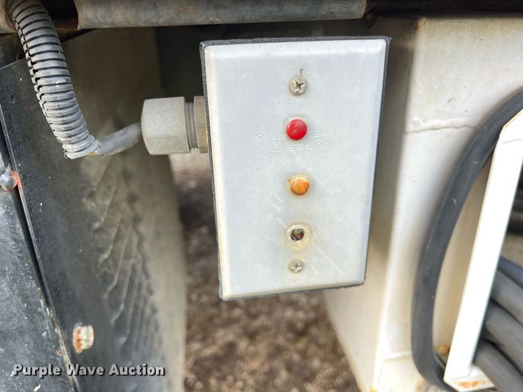 image for item DH8602 2011 International DuraStar 4300  refrigerated truck