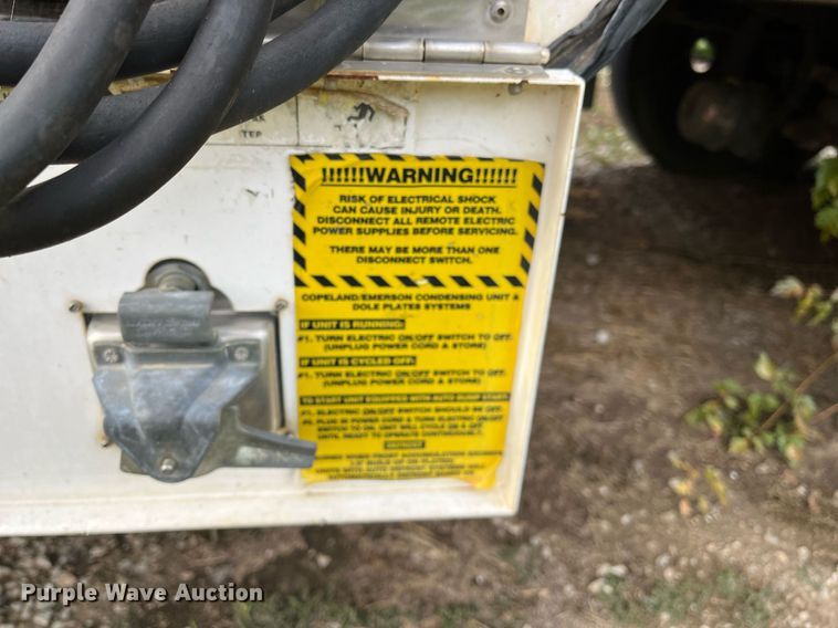 image for item DH8602 2011 International DuraStar 4300  refrigerated truck