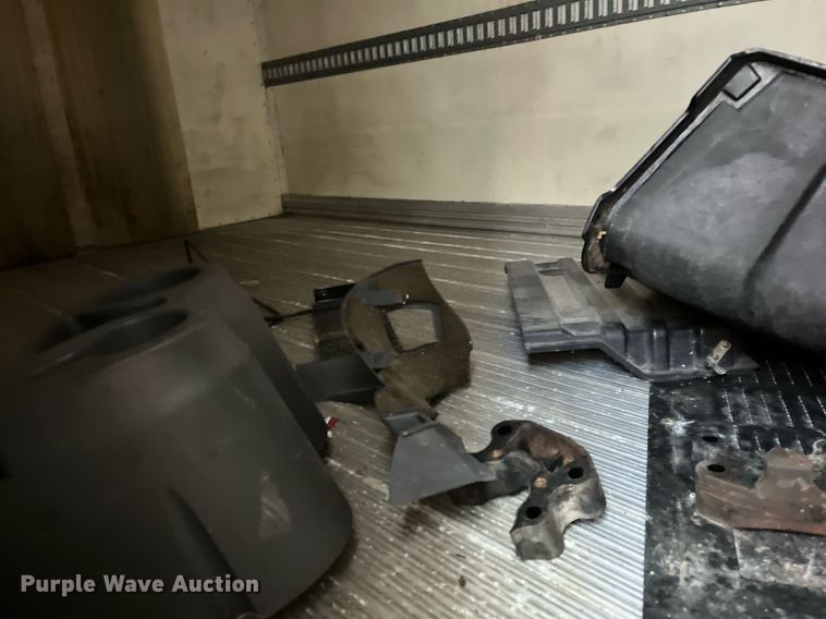 image for item DH8602 2011 International DuraStar 4300  refrigerated truck