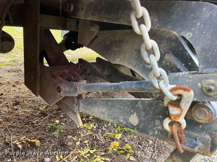 image for item DH8602 2011 International DuraStar 4300  refrigerated truck