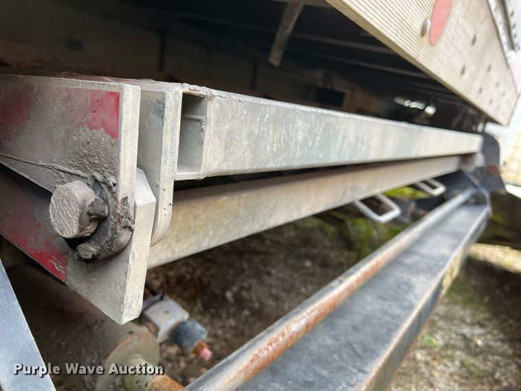 image for item DH8602 2011 International DuraStar 4300  refrigerated truck