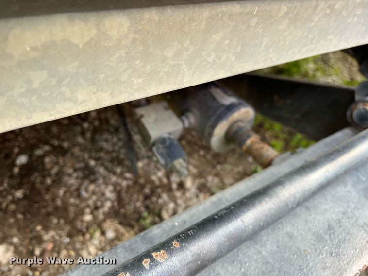 image for item DH8602 2011 International DuraStar 4300  refrigerated truck