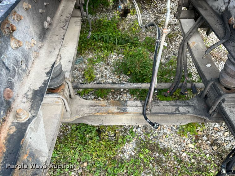 image for item DH8602 2011 International DuraStar 4300  refrigerated truck