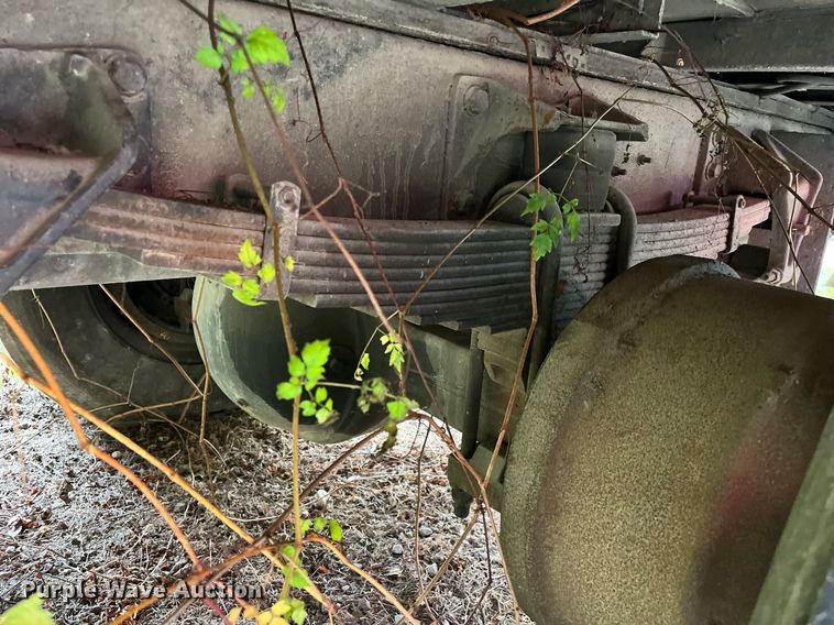 image for item DH8602 2011 International DuraStar 4300  refrigerated truck