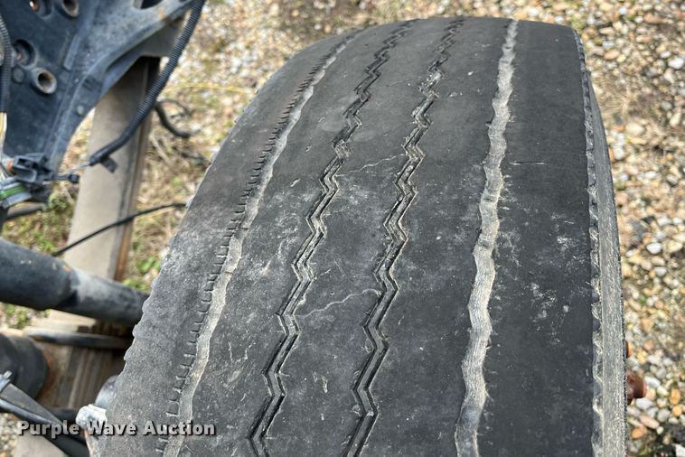 image for item DH8602 2011 International DuraStar 4300  refrigerated truck