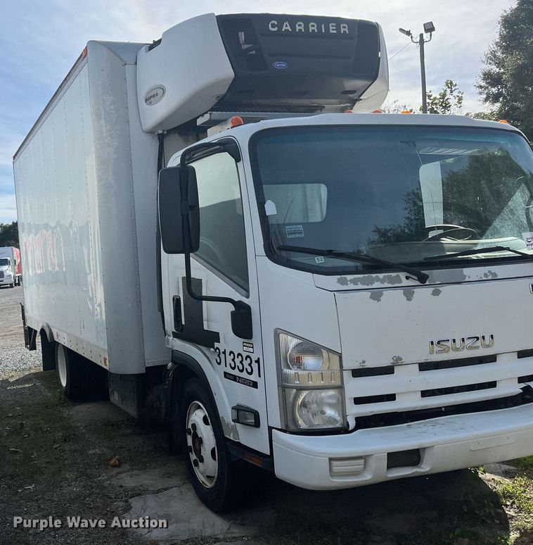 image for item DH8603 2013 Isuzu NRR  refrigerated truck