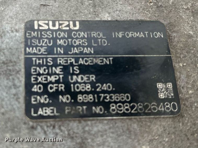 image for item DH8603 2013 Isuzu NRR  refrigerated truck