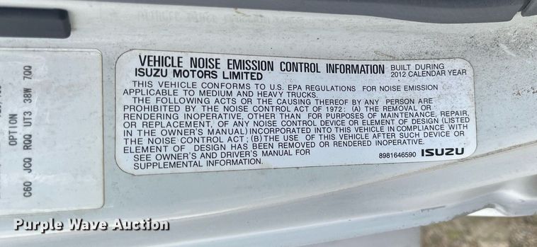 image for item DH8603 2013 Isuzu NRR  refrigerated truck