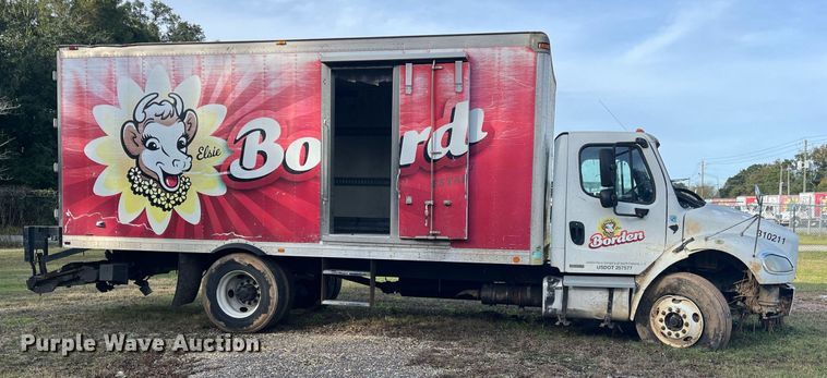 image for item DH8605 2010 Freightliner Business Class M2 106  refrigerated truck