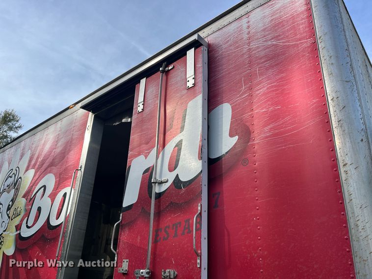 image for item DH8605 2010 Freightliner Business Class M2 106  refrigerated truck