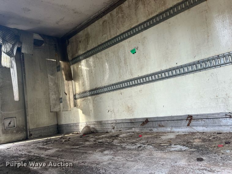 image for item DH8605 2010 Freightliner Business Class M2 106  refrigerated truck