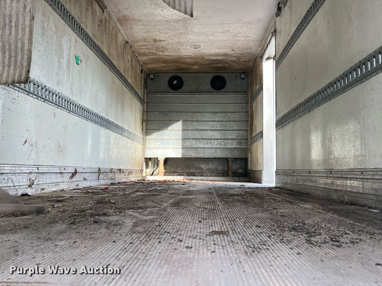 image for item DH8605 2010 Freightliner Business Class M2 106  refrigerated truck