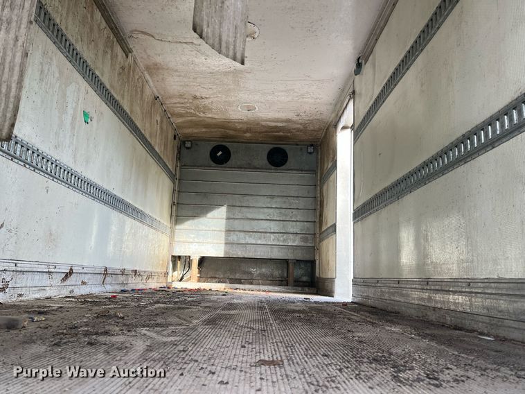 image for item DH8605 2010 Freightliner Business Class M2 106  refrigerated truck