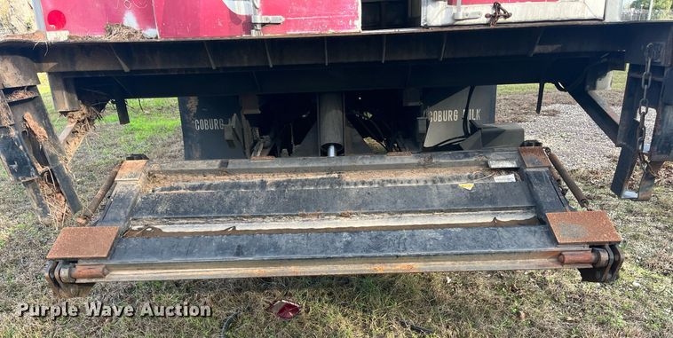 image for item DH8605 2010 Freightliner Business Class M2 106  refrigerated truck