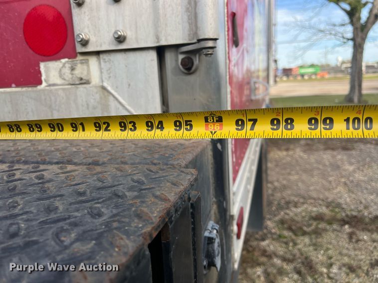 image for item DH8605 2010 Freightliner Business Class M2 106  refrigerated truck