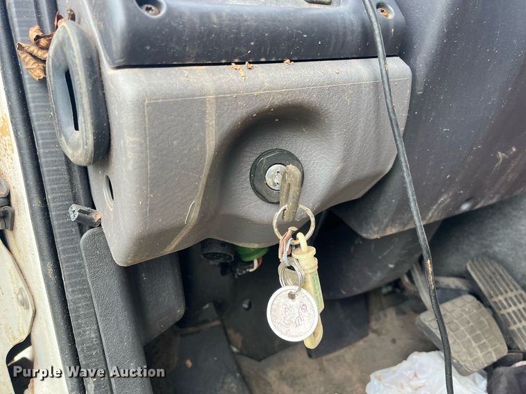 image for item DH8605 2010 Freightliner Business Class M2 106  refrigerated truck