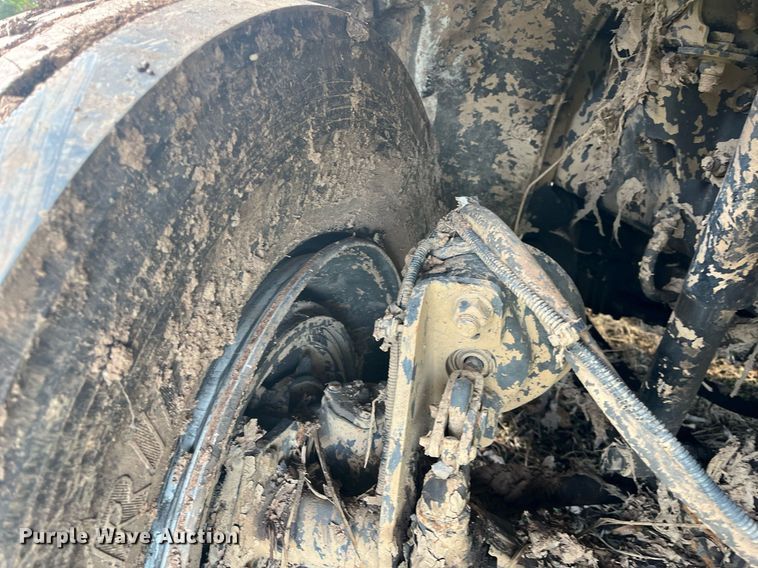 image for item DH8605 2010 Freightliner Business Class M2 106  refrigerated truck