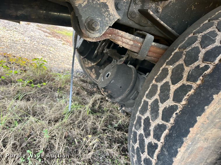 image for item DH8605 2010 Freightliner Business Class M2 106  refrigerated truck