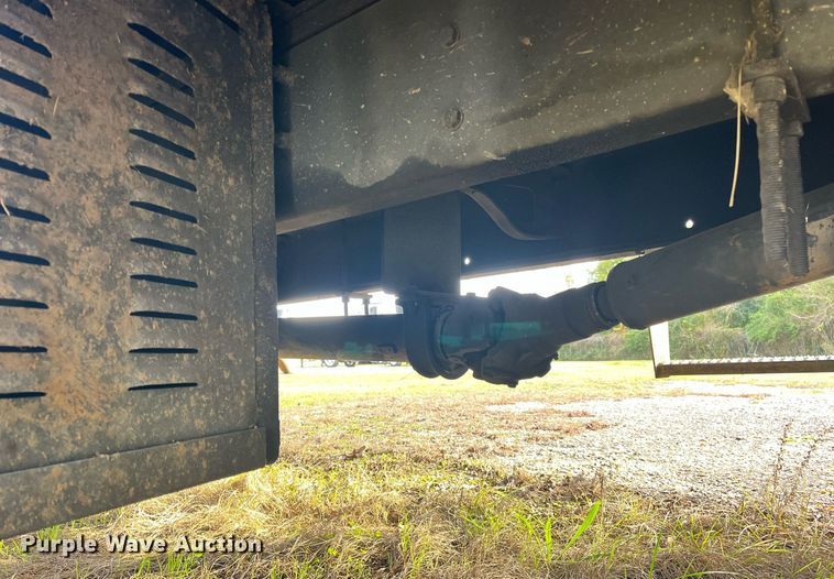 image for item DH8605 2010 Freightliner Business Class M2 106  refrigerated truck