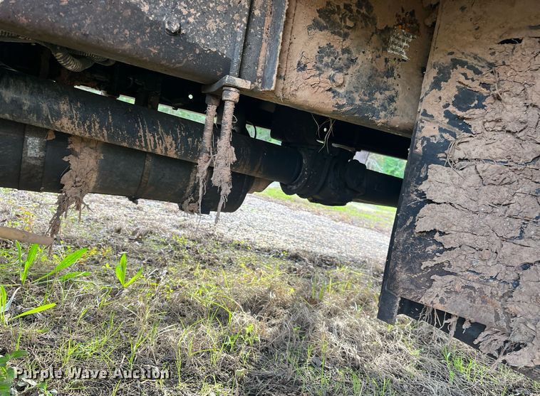 image for item DH8605 2010 Freightliner Business Class M2 106  refrigerated truck