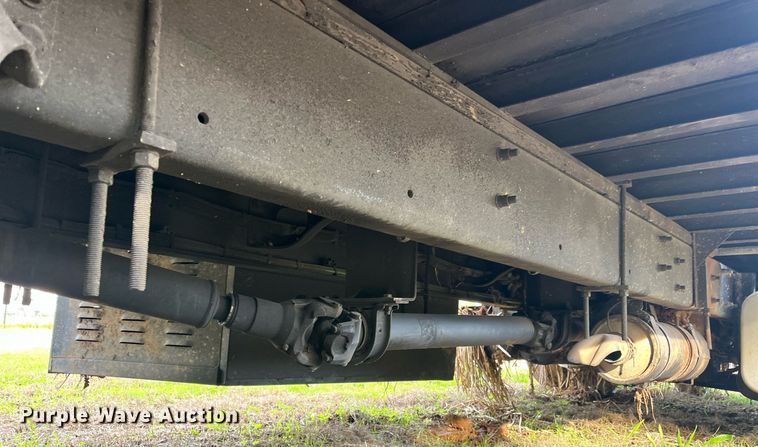 image for item DH8605 2010 Freightliner Business Class M2 106  refrigerated truck