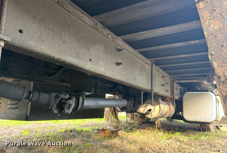 image for item DH8605 2010 Freightliner Business Class M2 106  refrigerated truck