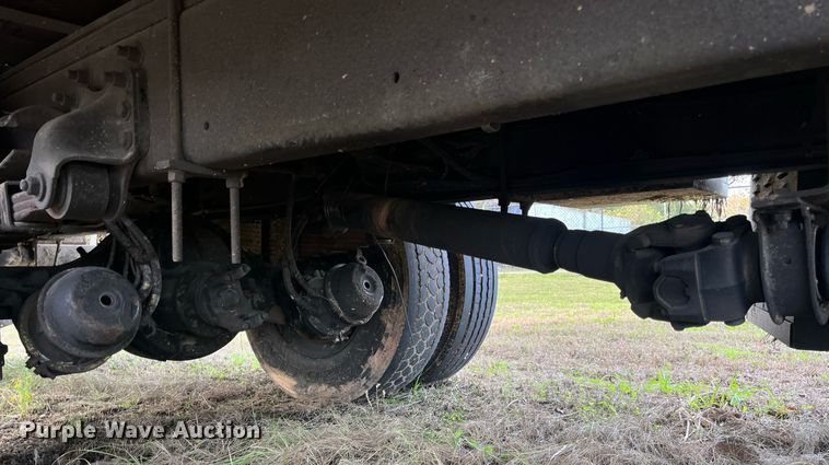 image for item DH8605 2010 Freightliner Business Class M2 106  refrigerated truck