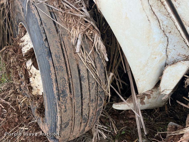 image for item DH8605 2010 Freightliner Business Class M2 106  refrigerated truck