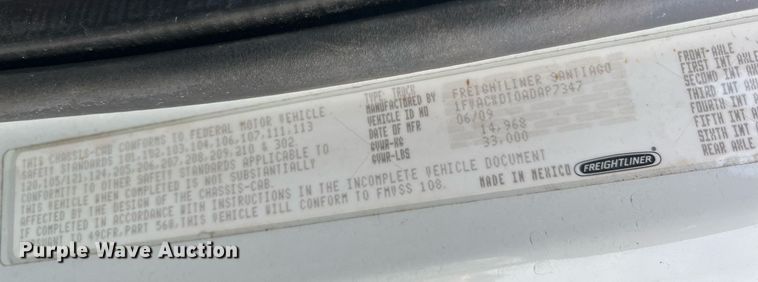 image for item DH8605 2010 Freightliner Business Class M2 106  refrigerated truck