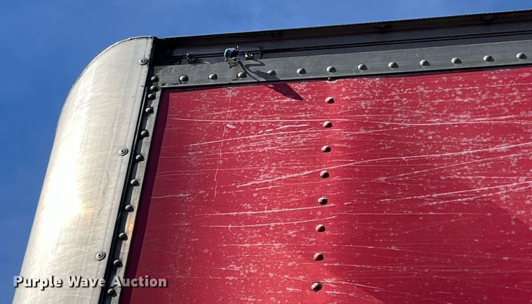 image for item DH8607 2007 International 4300  refrigerated truck