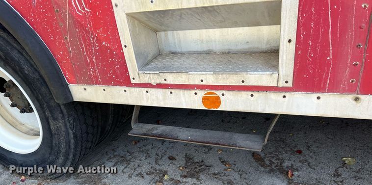 image for item DH8607 2007 International 4300  refrigerated truck