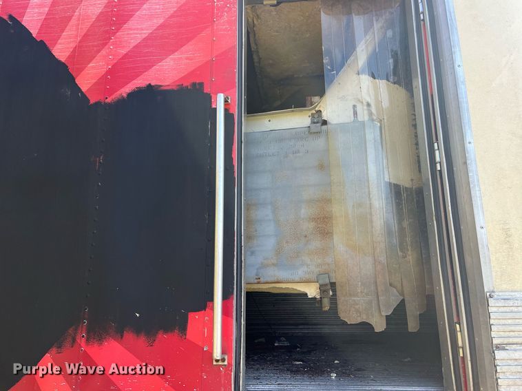 image for item DH8607 2007 International 4300  refrigerated truck