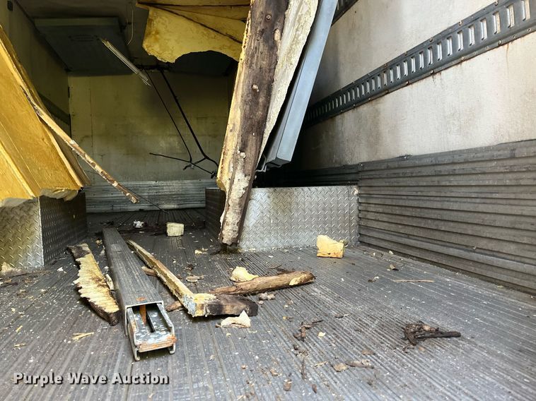 image for item DH8607 2007 International 4300  refrigerated truck