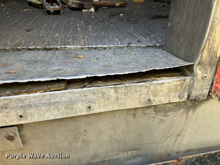 image for item DH8607 2007 International 4300  refrigerated truck