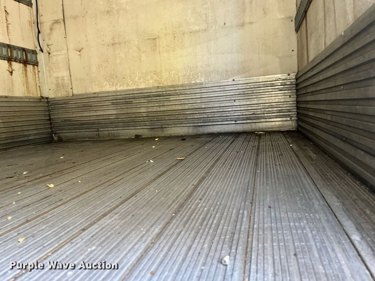 image for item DH8607 2007 International 4300  refrigerated truck