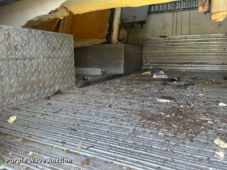 image for item DH8607 2007 International 4300  refrigerated truck