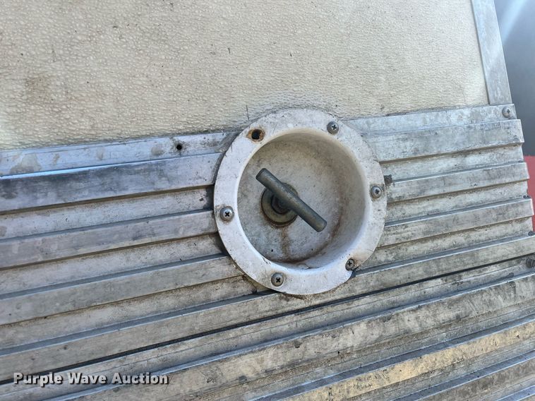 image for item DH8607 2007 International 4300  refrigerated truck